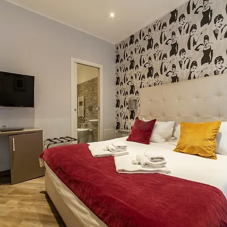 Frattina 1 - Fromhometorome Lejlighed Rom